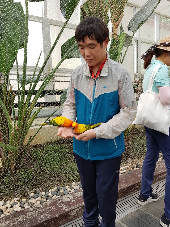 회전_회전_1557828428735.jpg