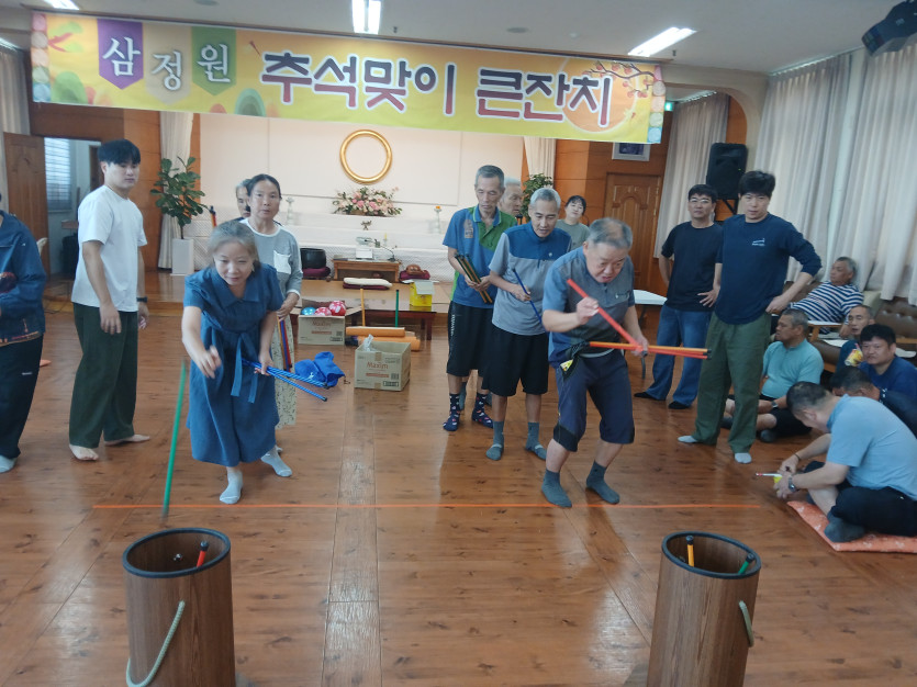 d8e3ab854fac0856b387e83b58dbcb51.jpg